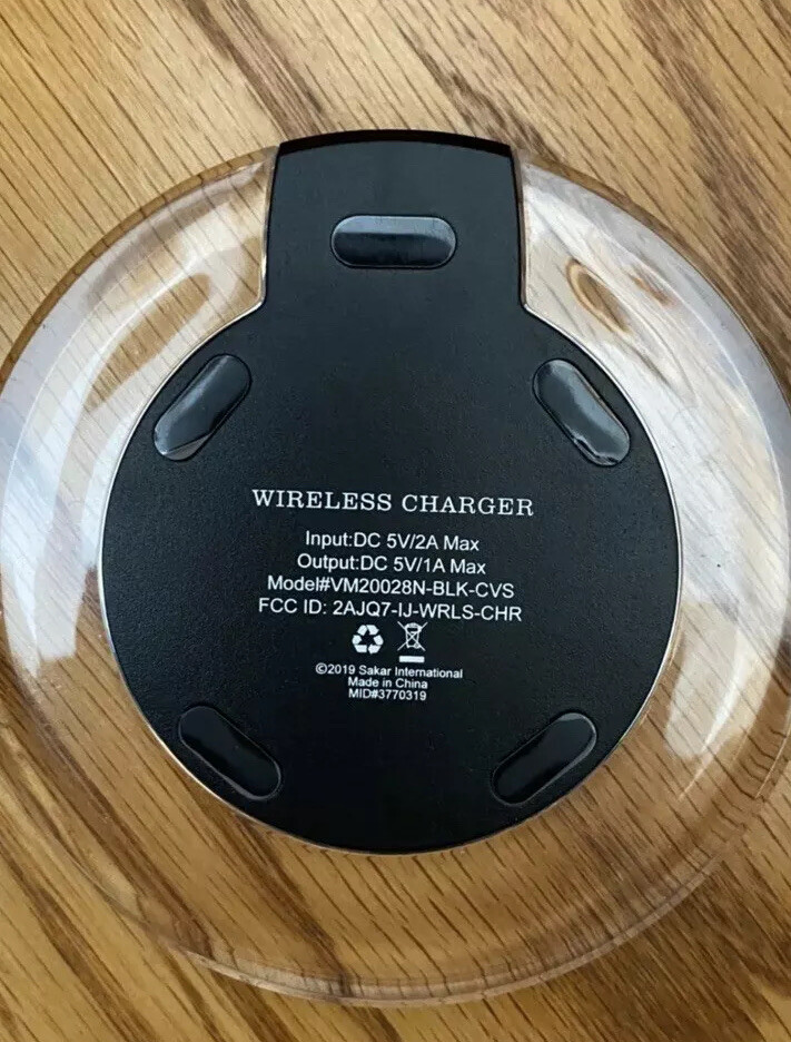 Wireless Charging Pad Fast Qi-Compatible for Phones and Devices-image