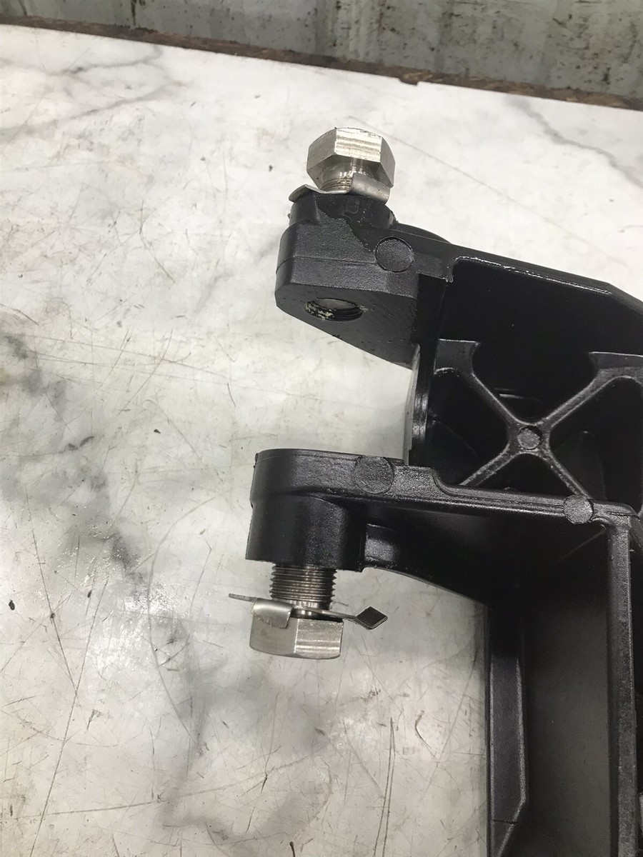 Meron0ページ MerCruiser Alpha1 Gen II Bravo 2 and 3 Inner Transom Plate