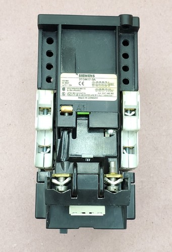 Siemens 2-pole DC Contactor 32 Amp @ 600 VDC 3TC4417-0A 24VDC Coil -NEW NO DIN - Picture 2 of 6
