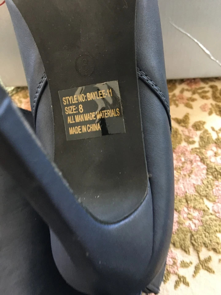 BRECKELLE'S LADIES SIZE 8M BLUE ANKLE HIGH BOOTS - Image 4 of 4