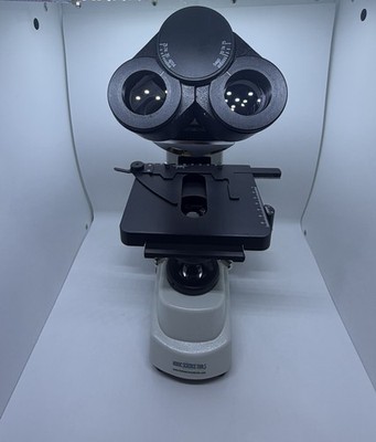 Laboratory TrinocularMicroscope with Plan Optics With Extras