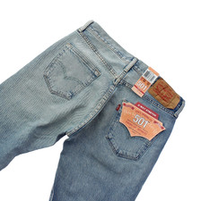 NWT / Levi's Original 501 Men's Straight Leg Button Fly Light Wash Jeans - 30x32