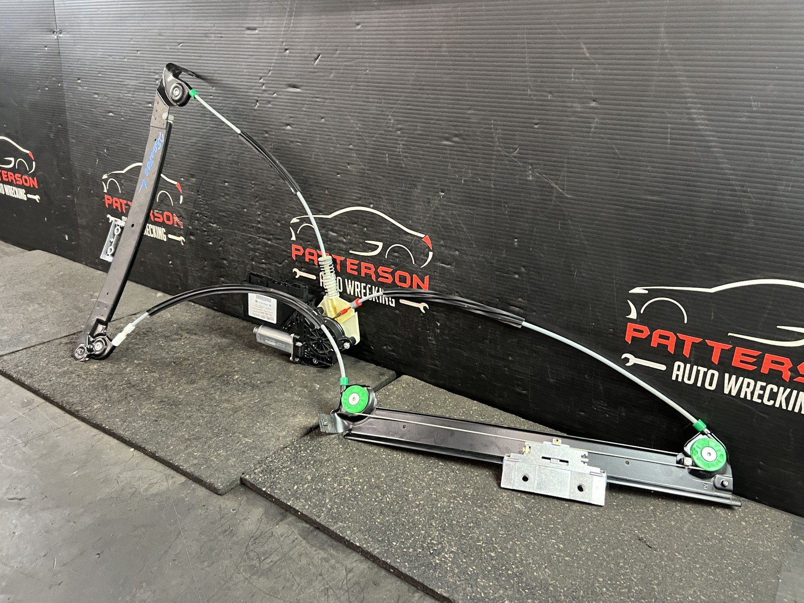 07-11 BENTLEY CONTINENTAL GTC FRONT DRIVER LEFT DOOR WINDOW REGULATOR 3W7959701