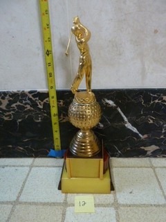 Vintage 1950's Golf Trophy Butterscotch Brownish Red Bakelite Catalin Base