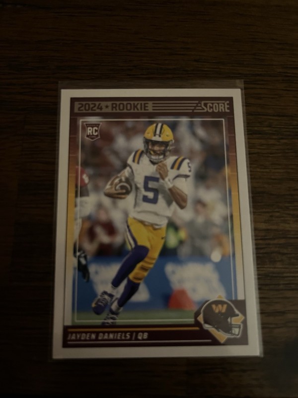2024 Score - Rookies Jayden Daniels #302 (RC)