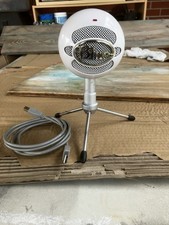 Blue Snowball USB ICE Microphone White for Recording and Streaming Tested Stand