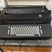 IBM Selectric 2 II Vintage Correcting Typewriter for Repair, Doesn t Turn On