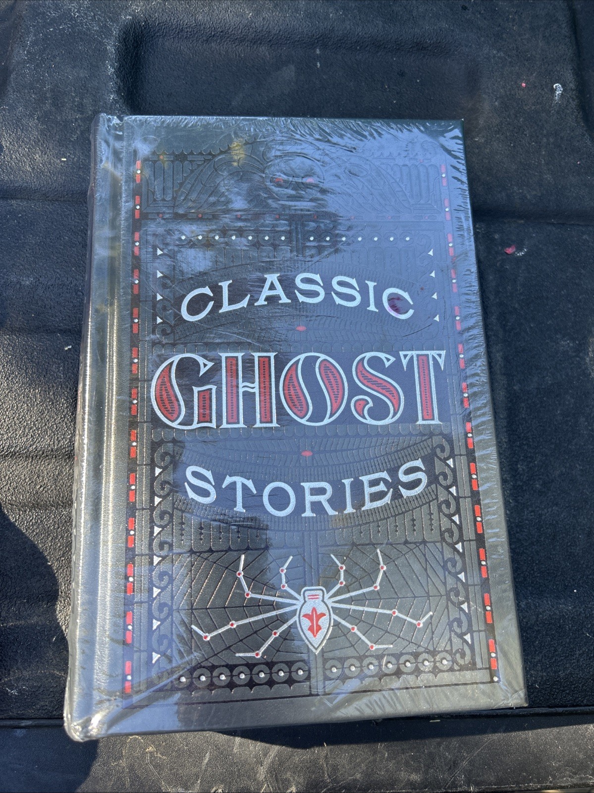 Classic Ghost Stories - Barnes & Noble Leather Bound Collectible Limited Edition