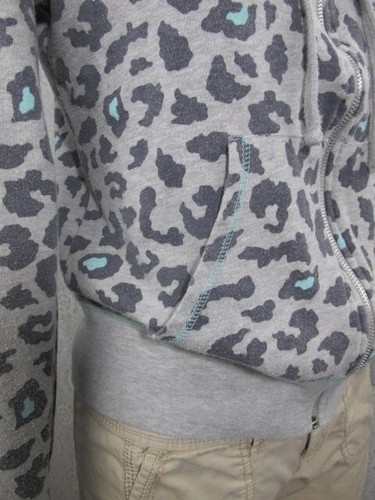 No Boundaries Pullover Gray Blue Leopard Print Knit Full Zip Hoodie, Size M - Picture 8 of 11