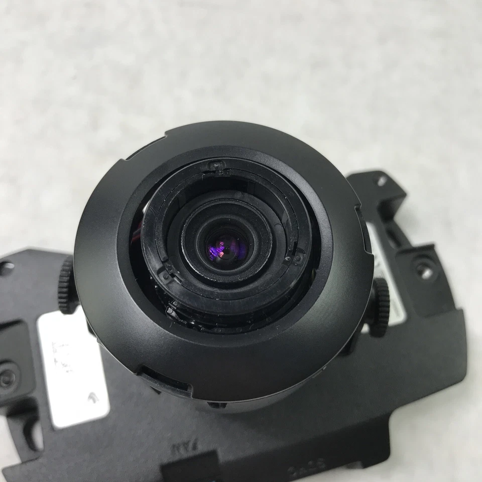 安讯士 P3343 12 毫米圆顶相机 0299-031-04 无底座 — 第 2/4 张图片