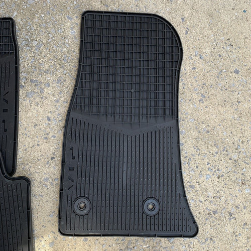 Cadillac ATS Rubber Floor Mats Set 2013-2019 OEM Black 22759935 - Picture 8 of 17