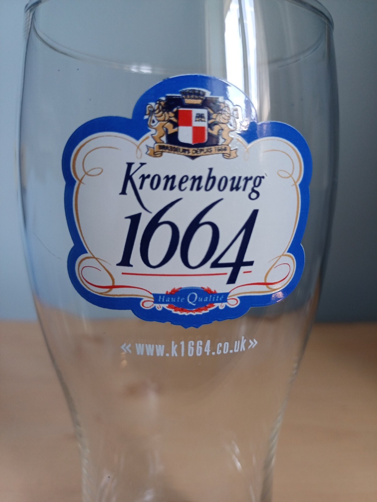 Kronenbourg 1664 Blue & White Label Pint Glass with Crown Mark 303