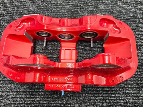 Carbon Ceramic Front Brake Caliper 47730-0W170 For 19-23 Lexus RC-F - Picture 5 of 9