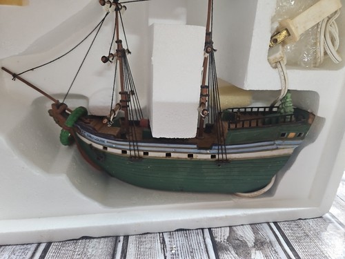 Department 56 The Emily Louise Heritage New England Village Series 56581 - Picture 6 of 6