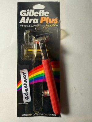 Gillette Atra Cartridge Razor Handle Pivoting Head Unused!! Red NotPack