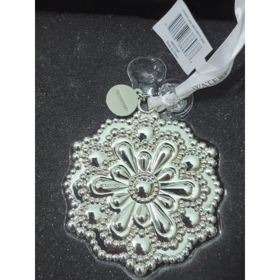 Waterford Up The Season 2018 Copo de Nieve Plata Adorno de Navidad Decoración Foto 4 de 4