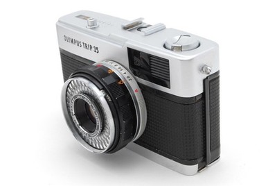 Red flag OK! ☆NEAR MINT☆ Olympus Trip 35 Zuiko 40mm f2.8 Film