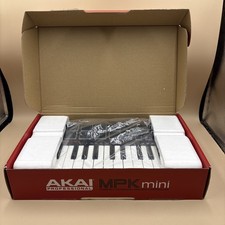 Akai Professional MPK Mini Compact Keyboard and Pad Controller Hybrid 3 Wobble