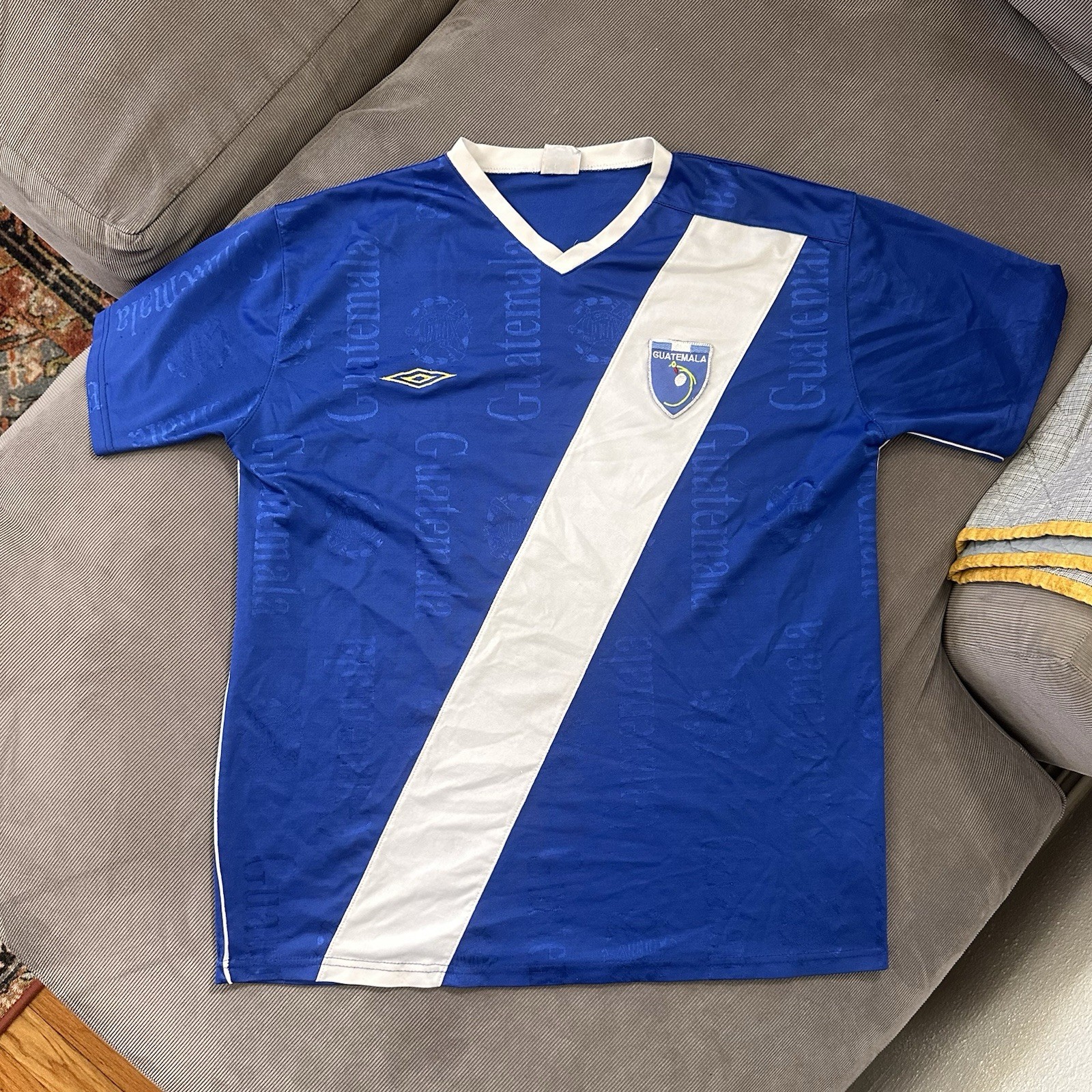 Vintage Umbro Guatemala National Soccer Team Jersey Size XL