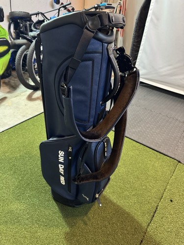 Sun Day Red x Vessel Lux Stand Bag Navy (13 of 110) PGA Championship Edition - Picture 3 of 10