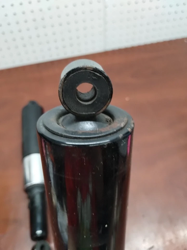 雅马哈 XS1 650 XS650 XS1-B XS2 原始设备制造商后减震器套装 1971 1972 PA AP — 第 4/4 张图片