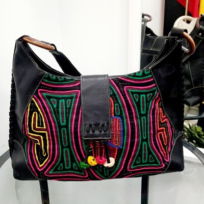 Genuine Leather Handbag with Kuna Art Insert/Bolsos Exclusivos con Molas Kuna