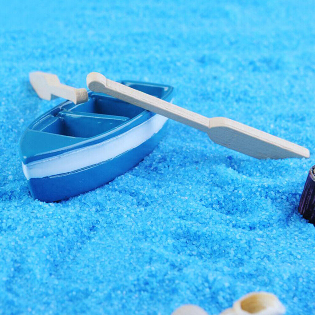 DIY Resin Model Mała niebieska figurka łodzi z wiosłem do mikro krajobrazu