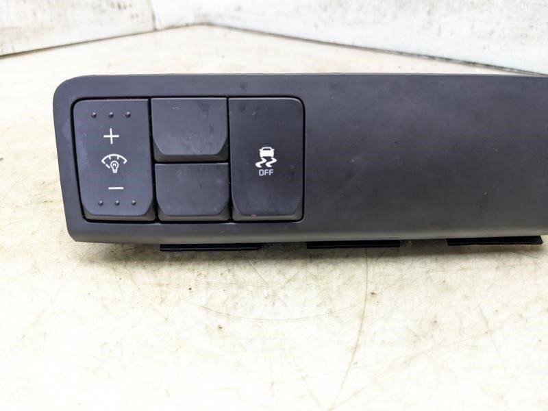 2014-2019 Kia Soul Dash Traction & Dimmer Control Switch 93600B-2BA0EQ OEM