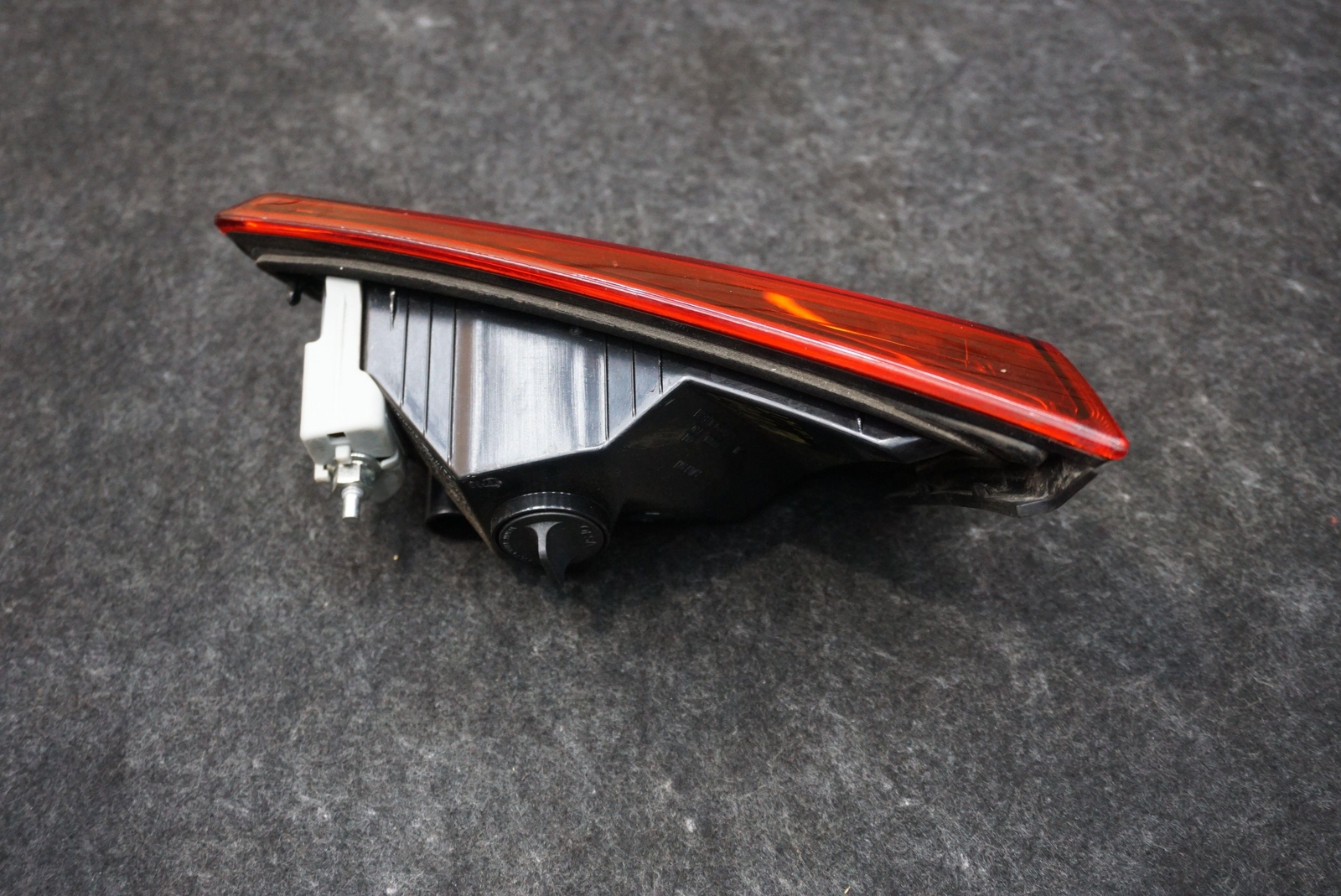 Rear Left Side Inner Tail Light Lamp 670109151 Maserati Ghibli M157 2014-17+