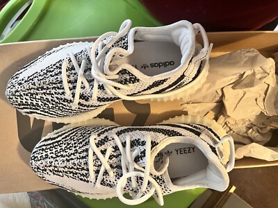 Size 6 - adidas Yeezy 350 V2 Zebra Boost White