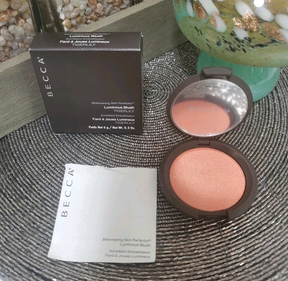 Becca Shimmering Skin Perfector Luminous Blush~TIGERLILY~NIB, Rare, 6g /0.2oz ⭐ - Image 3 of 4