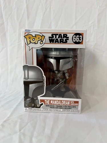 Funko Pop! Vinyl: Star Wars - The Mandalorian with Darksaber #663