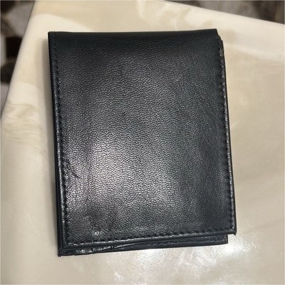 Men's Black Solid Trifold Folding Wallet w/ Logo Accent, Credit Card