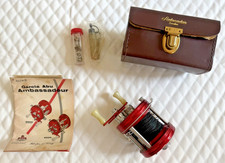 Vintage ABU Ambassadeur 5000 Casting Reel Red w/Extras EXCELLENT