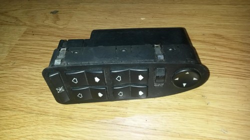 61318368986 Fensterheber schalter  BMW 5-Series DE39093-30