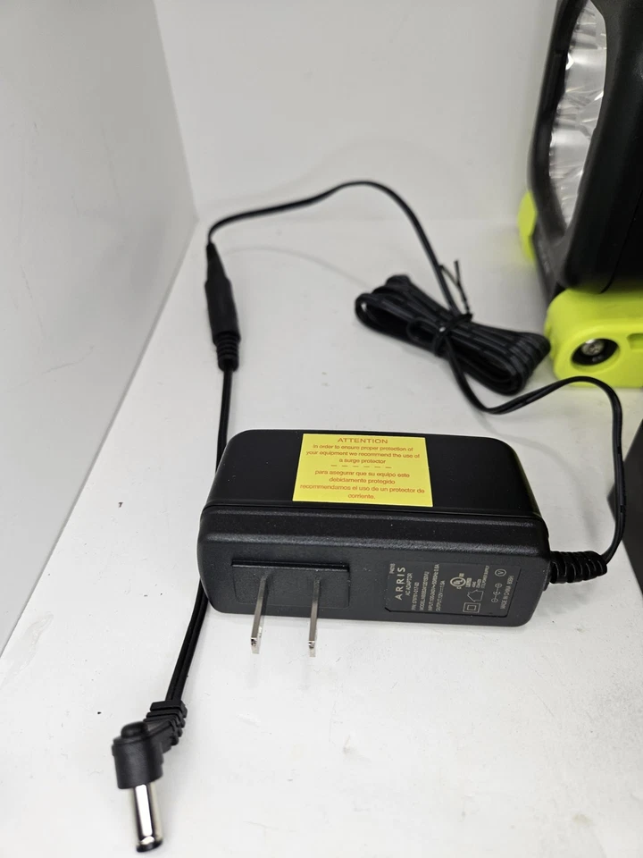 PELICAN 9410 GREEN LED LANTERN Fire and Hazardous Conditions Charger Base CLEAN - Image 4 of 4