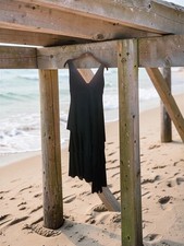 Basic USA Blackdress With Tiered Ruffles And Slant Hem, Medium