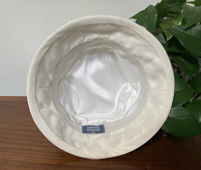Isabelle Recanati Hat White with Rose Detail Made In Israel  display picture 2