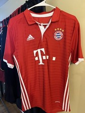 bayern munich jersey Size M