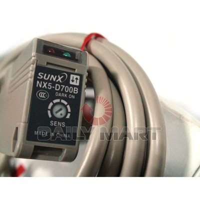 NEW   NX5-D700B Compact Multi-Voltage Photoelectric Sensor #F3*