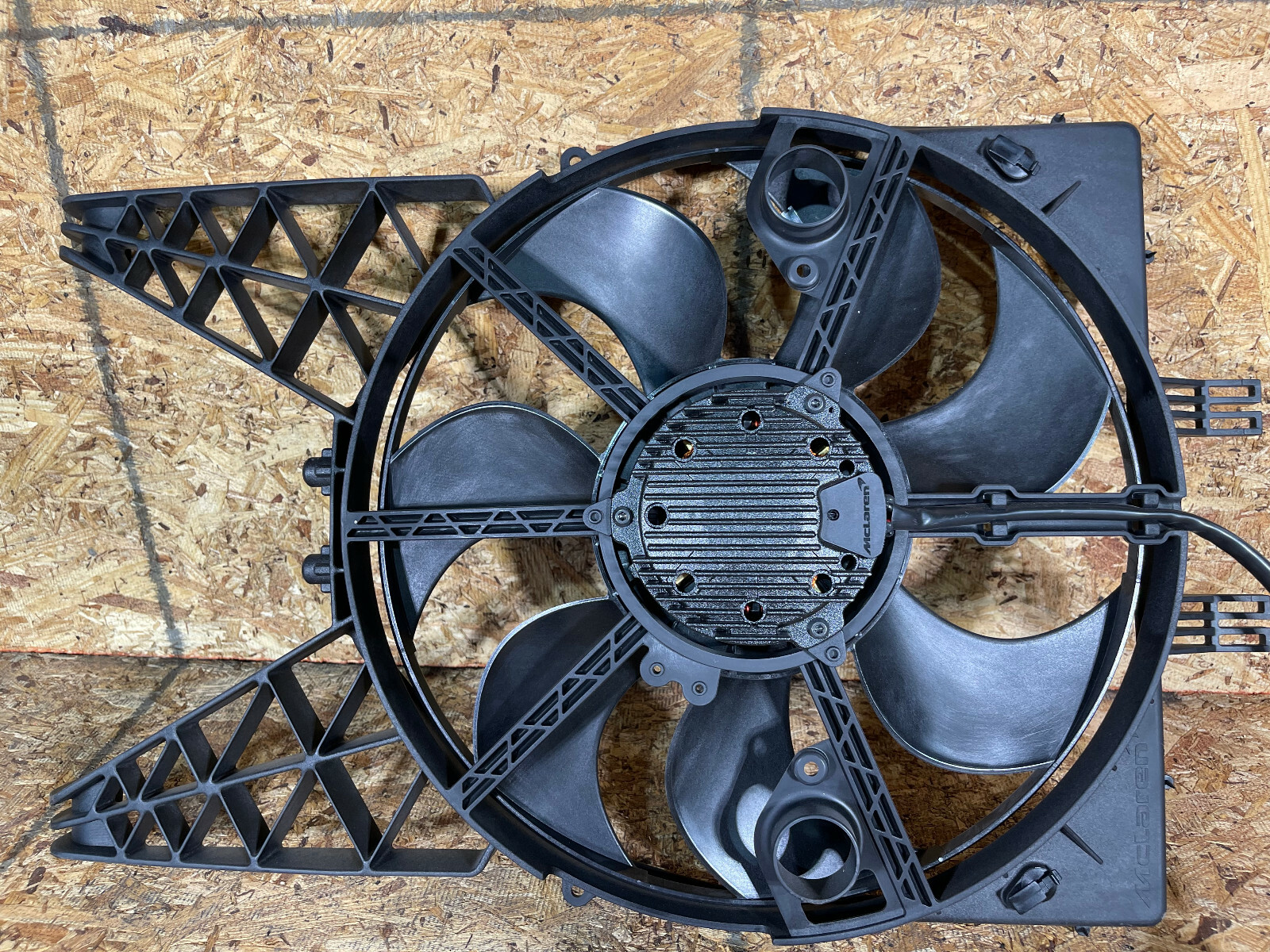 McLaren 650S MP4-12C  Engine Radiator Cooling Fan Motor OEM 11L0280CP