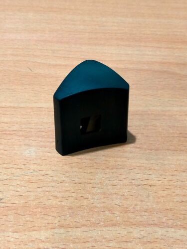 Star Picket Caps Black Triangular Caps Fencing Y Post Steel Post Bulk Packs - Picture 1 of 26