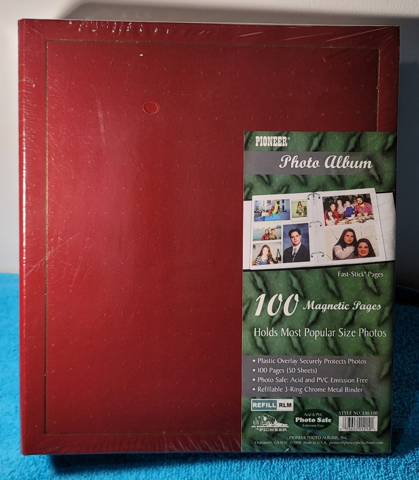 3Pioneer Self Stick 3 Ring Photo Album 100 Pgs50 Shts Red