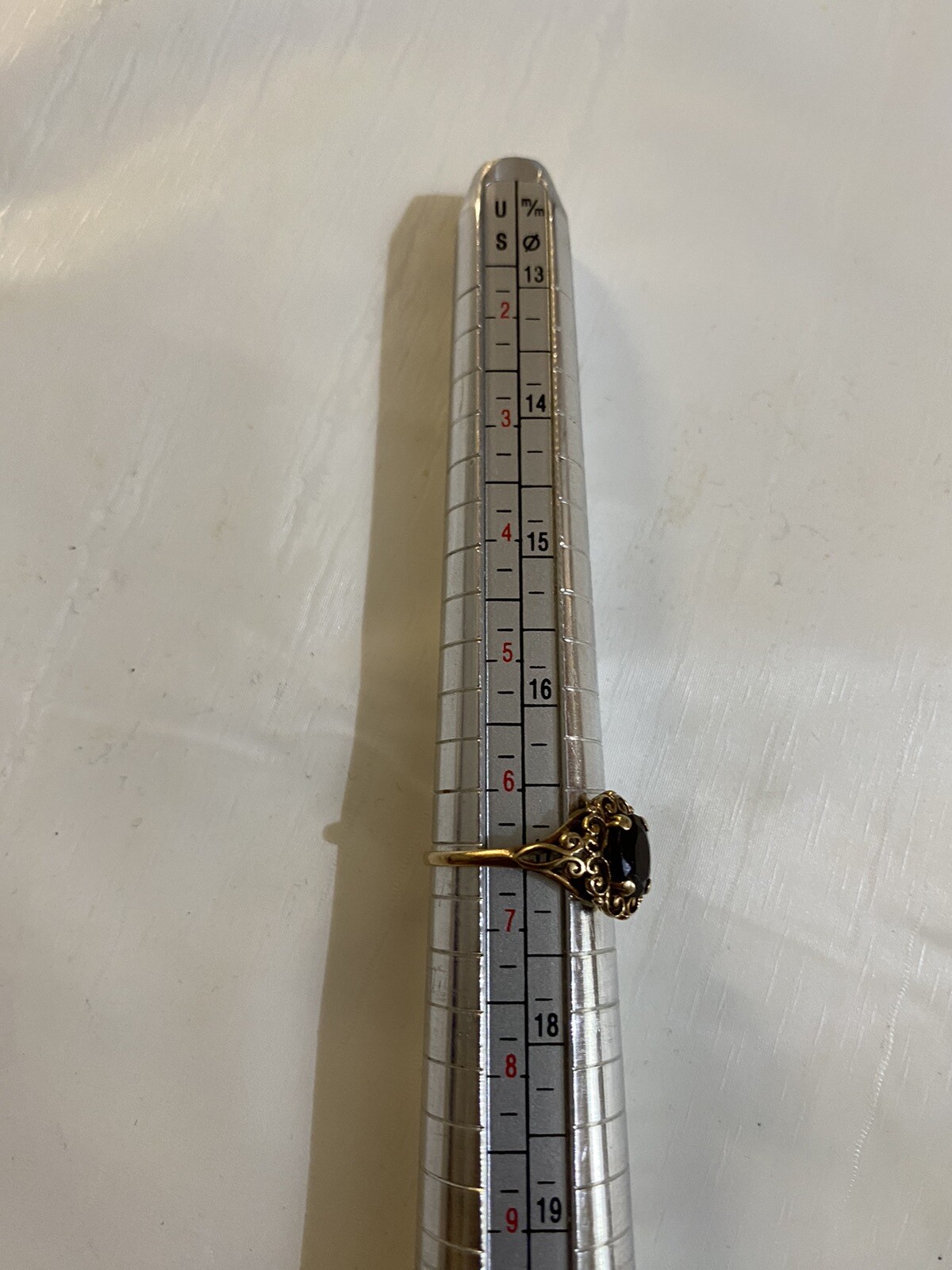 Vintage 1940s 9ct Solid Gold Ruby Ring - image 9