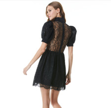 NWT $595 Alice + Olivia Vernita Lace Button-down Party Dress in size 8!