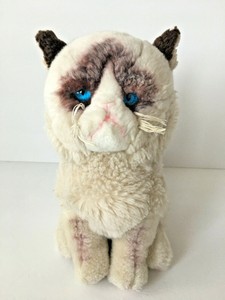grumpy cat stuffed toy