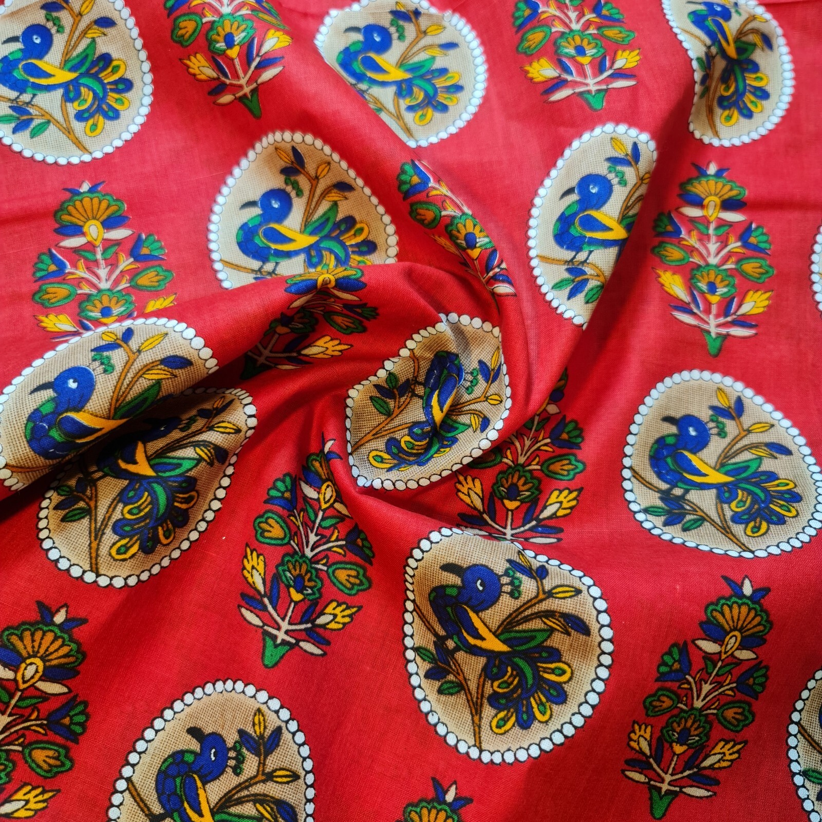 Broderie de soie ouzbèke originale tissu turc suzani ottoman