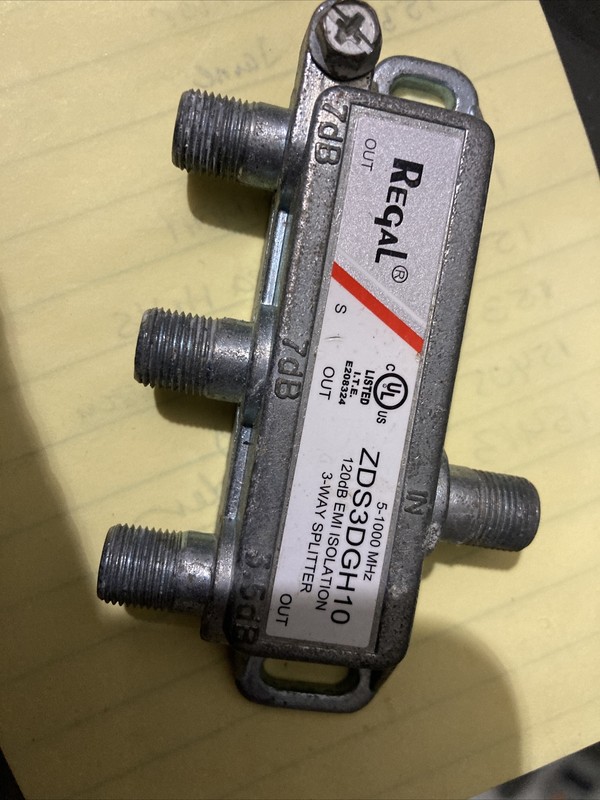 Regal ZDS3DGH10 3-Way Splitter *FREE SHIPPING*