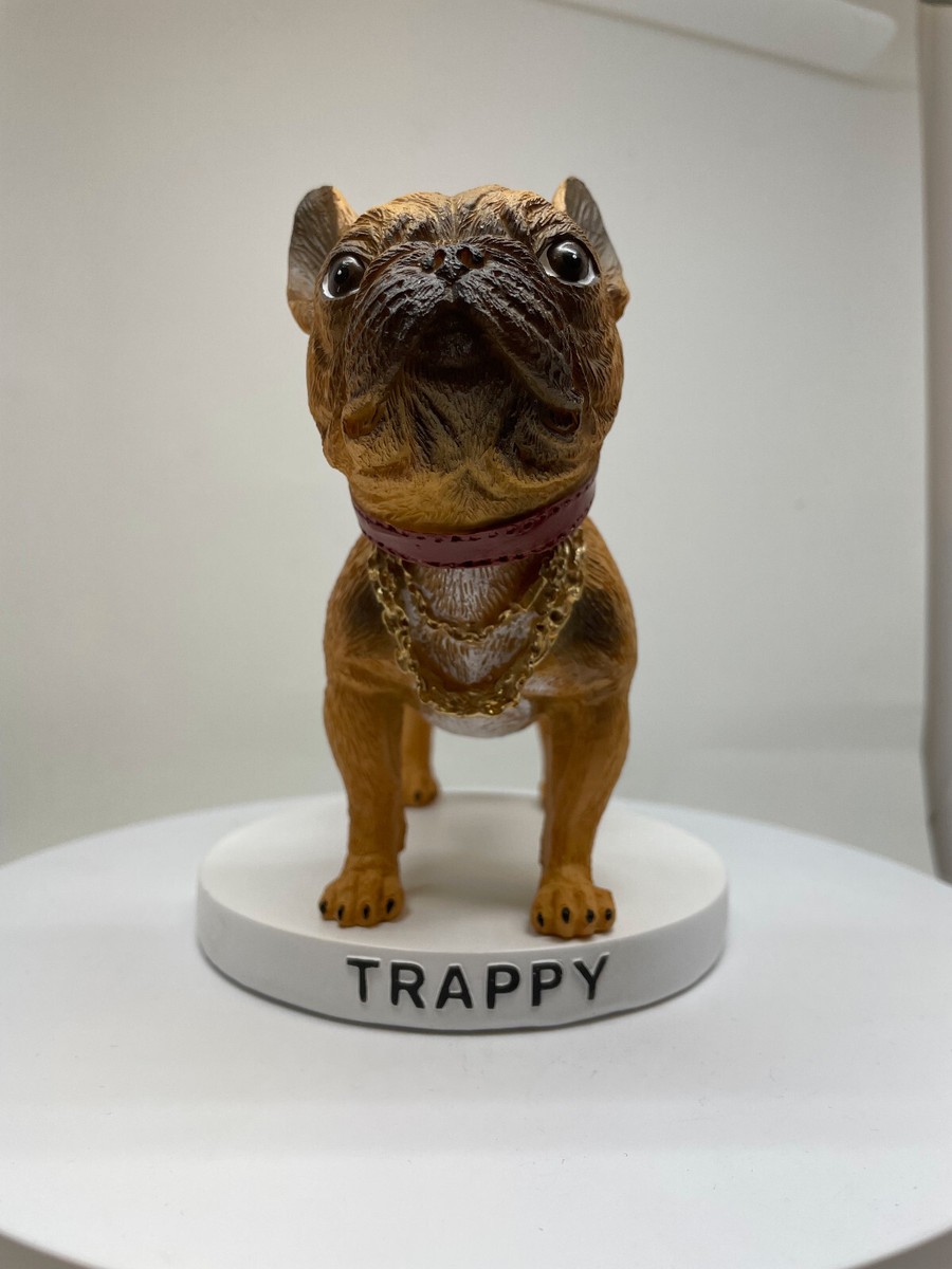 Chainz Dog Trappy Bobblehead Wearing Gold Collar