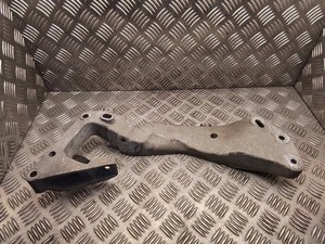 BMW X1 E84 Getriebehalter 6769281 676928104 22316769281 2231676928104 34498225